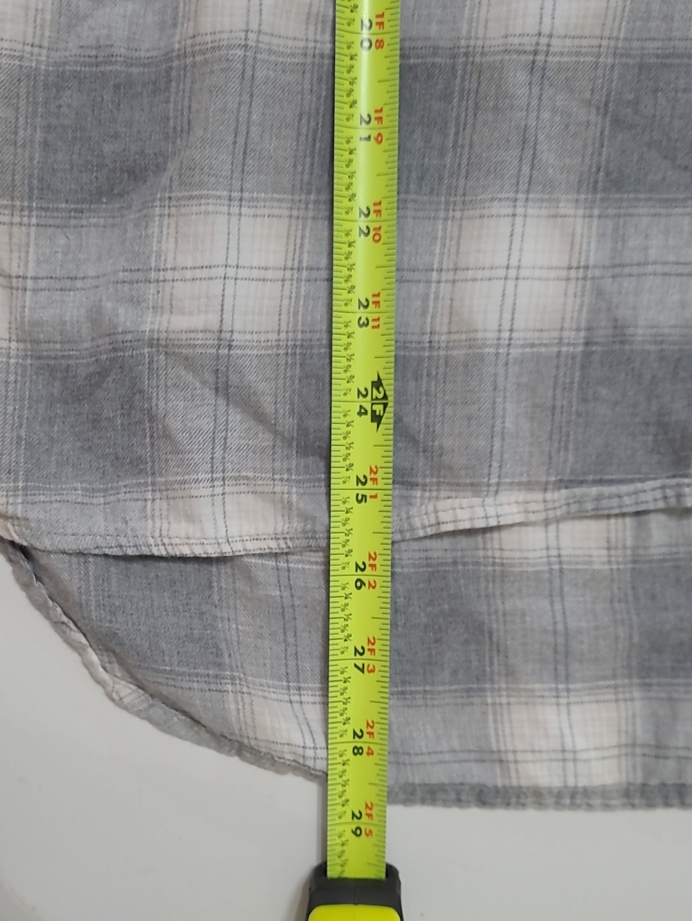 Old Navy Grey Plaid Double Pocket Boyfriend Shirt size Large - Picture 7 of 7